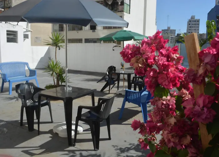 Hotel Calstar